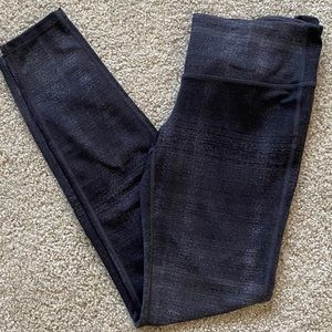 Athleta Chat Tights Size Small